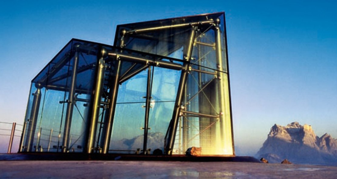 Architektur und Berge