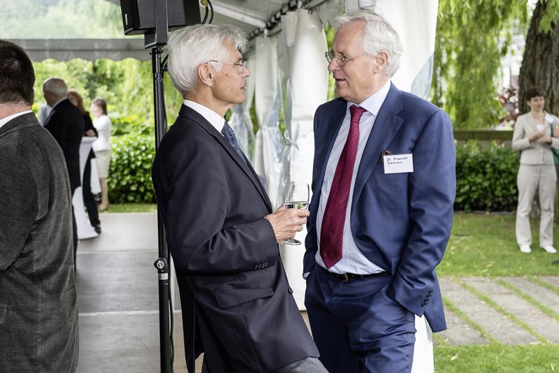 34 AKBW 14 06 05 0431 k1 web