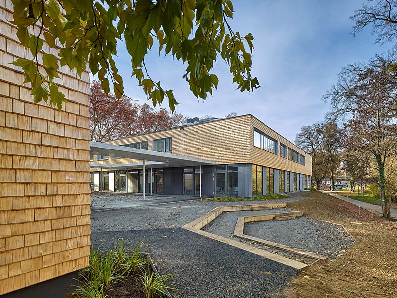 DEU, Tübingen, Neubau interkulturelles Bildungshaus am Lindenbrunnen, Architekten: (se)arch Architekten , Fertigstellung: 2015 , DIGITAL 100 MB 8 Bit. - ©Zooey Braun; Veroeffentlichung nur gegen Honorar, Urhebervermerk und Beleg / permission required fo