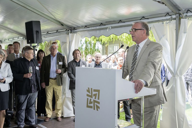 19 AKBW 14 06 05 0284 k1 web