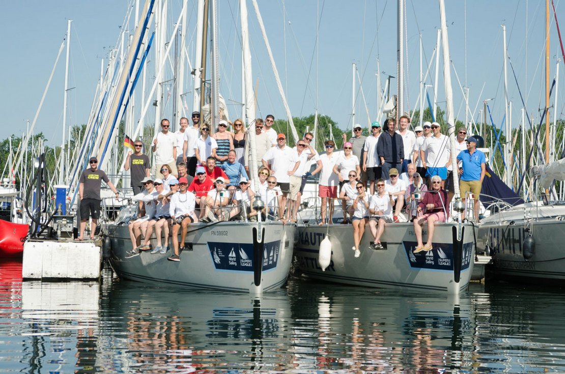 Architektinnen und Architekten besiegeln europäische Freundschaft