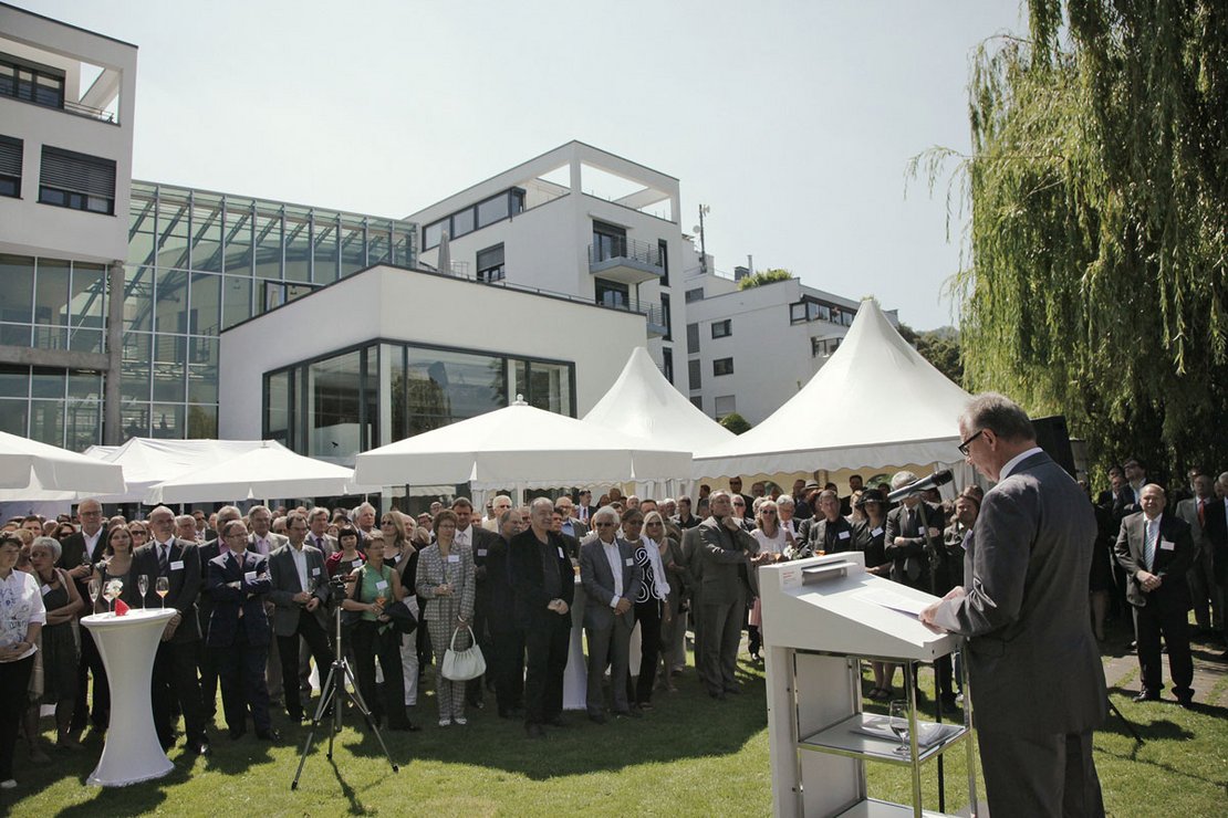 2011: Gute Geister an historischer Stätte