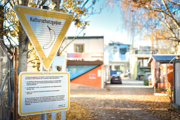 Fachexkursion ins Kulturschutzgebiet Wagenhalle/Container City