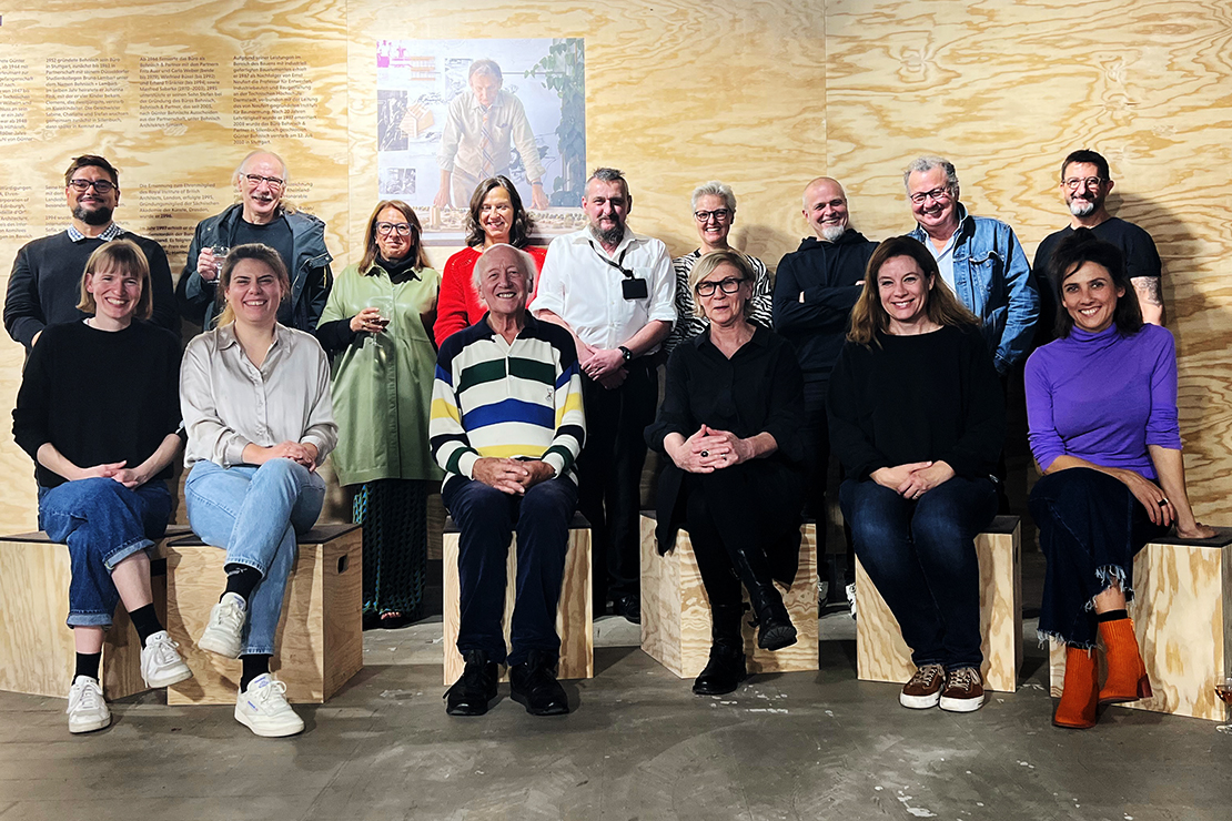 Mehr als 14.000 sahen Günter Behnisch 100